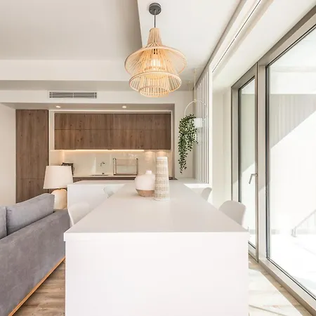 Apartment Guestready - 2br Apt Carlos I With Terrace And Gym Lisbon